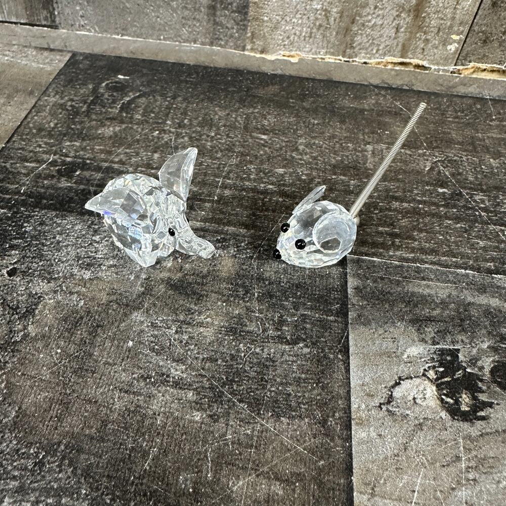 Swarovski Crystal Small Elephant and Mouse Figurine‎